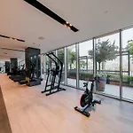 Luxury 2Br Apt With Burj Khalifa Views & Fountain Views
