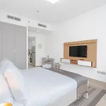 Escape24 Modern Apartment Bloom Tower Jumeirah Village Circle Jvc Dubai