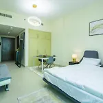 Hilliana Tower - Cozy Studio With Sea View