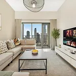 Burj Royale 3 Bedroom Full Burj Khalifa Fountain View