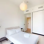 Collective Tower - Smart Two Bedroom