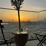 Luxury 1Br With Stunning Burj Khalifa View- Self Check-In