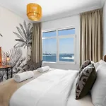 Shoreline Private Beach 2 Bedroom Apartment With Panoramic Sea View And Pool Palm Jumeirah