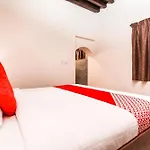 Capital O160 Lumbini Dream Garden Guest House Llc