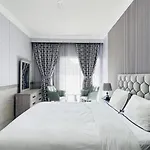 San Marino Hotel