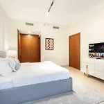 Stylish 1Br Burj Khalifa View