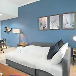Fascinating Ocean Views In A One Bedroom