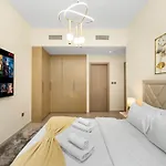 Luxurious Apartments In Burj Royale With Burj Khalifa Views Opposite Dubai Mall