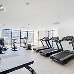 Luxurious 1Br Living In Azizi Riviera 39