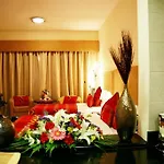Grand Midwest Express Hotel Apartments