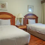 Al Muraqabat Plaza Hotel Apartments
