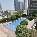 Yanjoon Holiday Homes - The Lofts Apartments