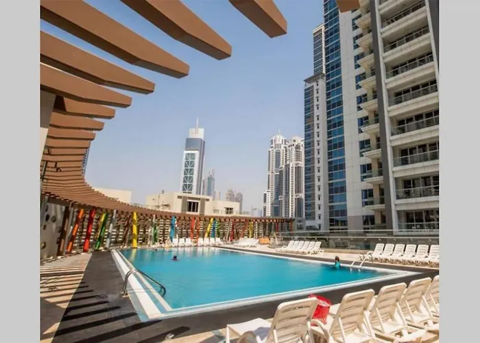 Higuests - Roomy Apt With Infinity Pool Close To Burj Khalifa
