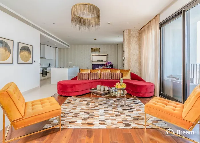 Dream Inn Apartments - City Walk Prime