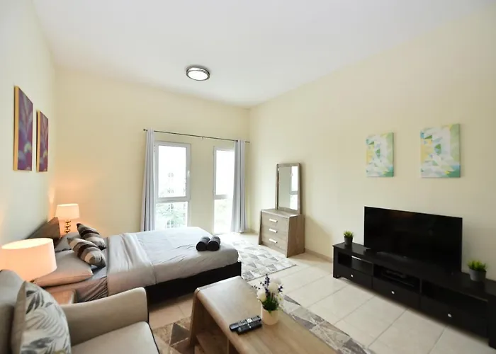 Luxury Escapes - Stylish Studio Vacation Home Near Metro - Mog189 Dg