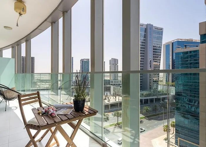 Frank Porter - Damac Majestine