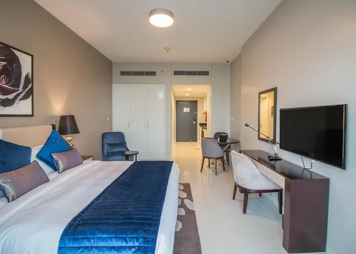 Premium Studio With Beautiful Golf Course View