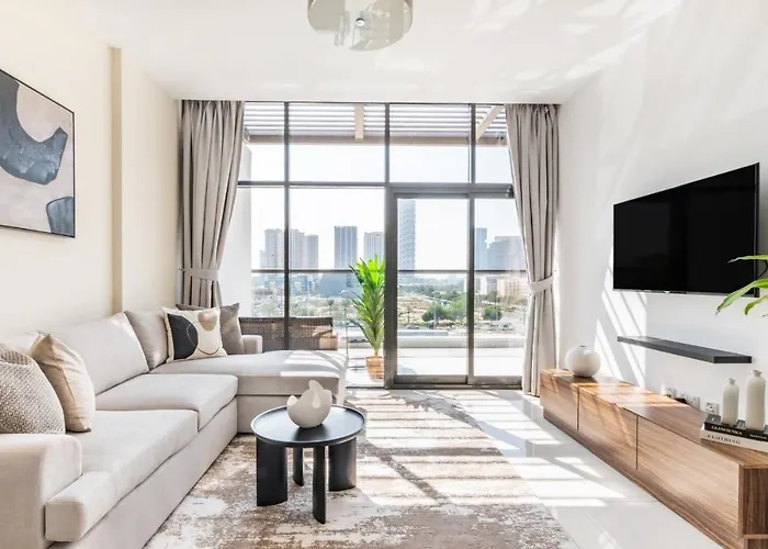 City Apartments, Jvc