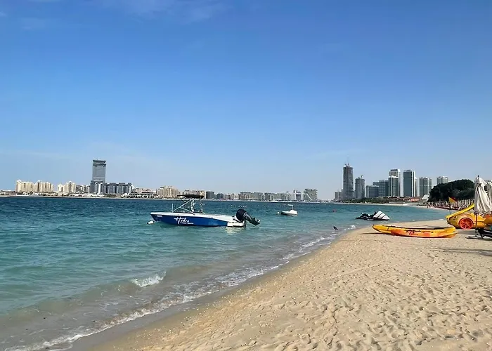 Rare Gem - 5 Bhk Villa Taj Grandeur, Palm Jumeirah