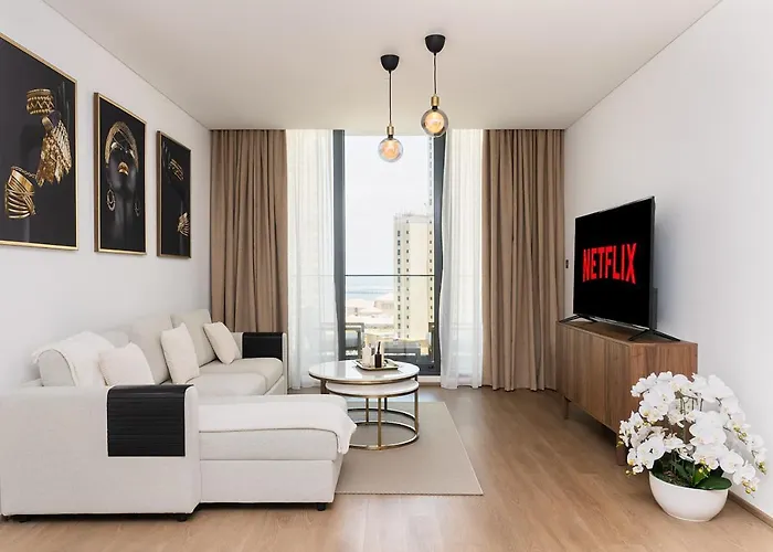 New Apt In Dubai Marina With Balcony And Sea View