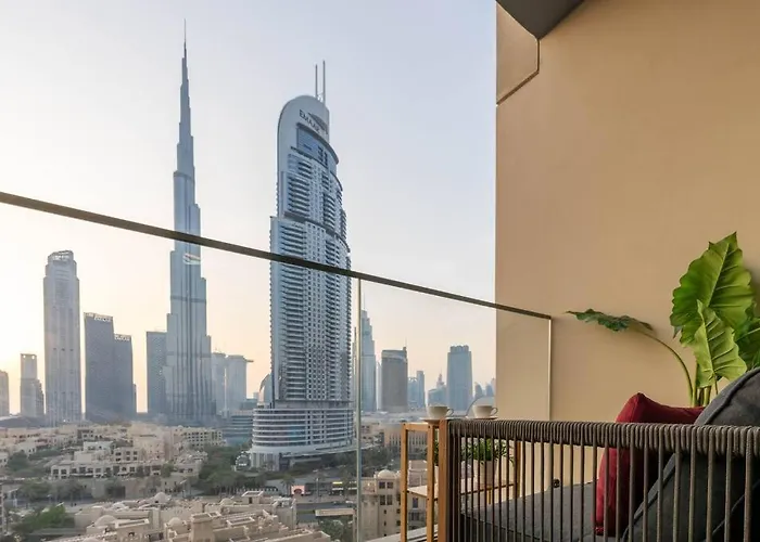 Ultimate Stay / Amazing Burj Khalifa Views / 5 Min Walk From Dubai Mall / 6 People