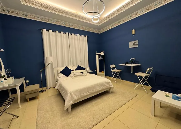 Private Room In The Heart Of Dubai With Burj Khalifa View