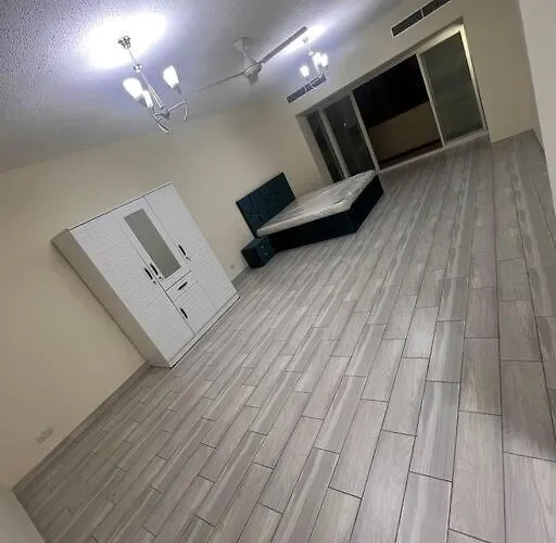 Deira Family Rooms