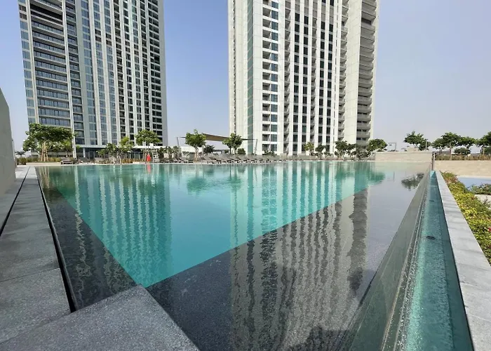 3Br Facing Dubai Mall 5 Min Walk To Burj Khalifa