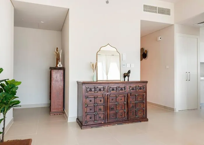Luxury Harbour Gate 3 Bedroom Apt