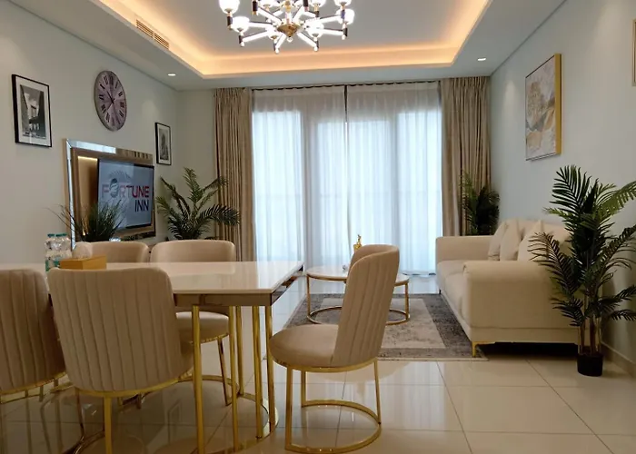 Paramount Midtown By Fortune Inn Holiday Homes