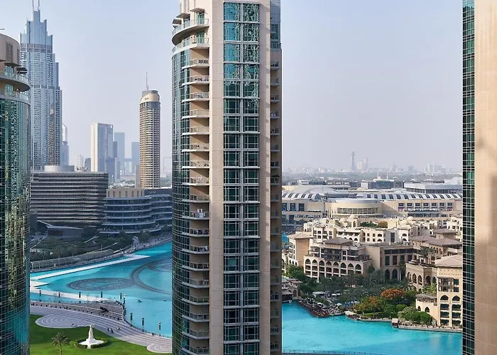 Bellavista - 1 Bedroom - With Extra Room - Partial Fountain View