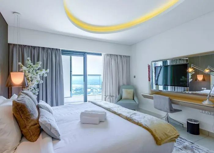 Veluxa - Fabulous 1Bed In Paramount!