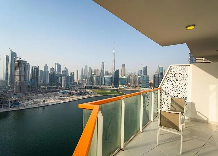 Aws Holiday Homes - Luxurious 2Br In Business Bay