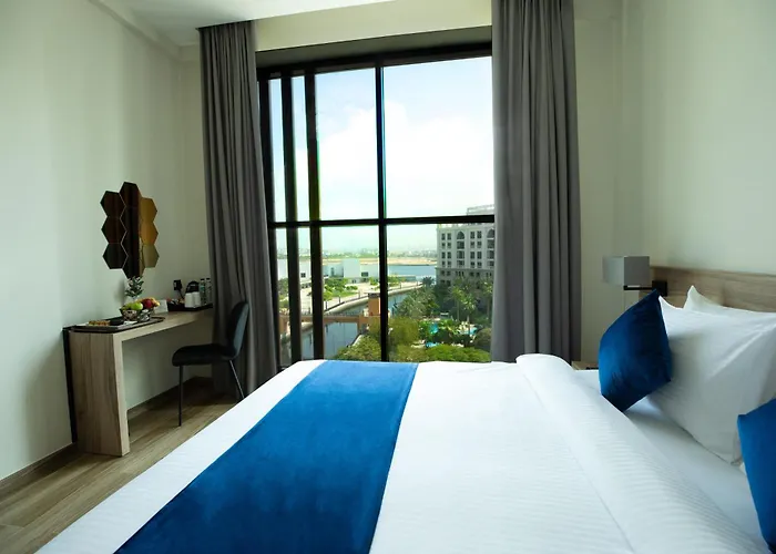 Grand Kingsgate Jaddaf Waterfront Hotel By Millennium