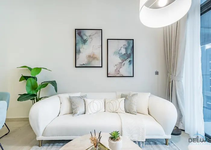 Luxurious 2Br Apartment In Azizi Riviera 18, Al Merkadh By Deluxe Holiday Homes