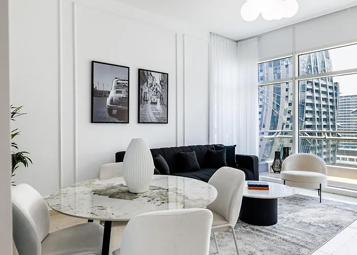 2Br City View Bay Square B13