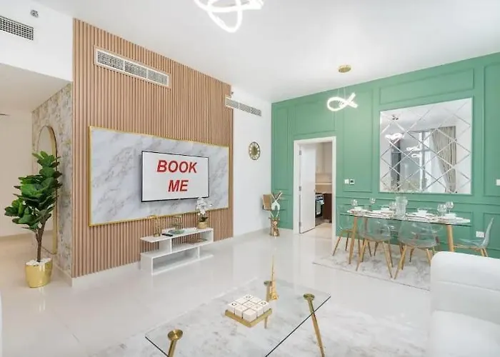 Bright And Chic 2-Bedrooms In Downtown Near Burj Khalifa And Dubai Mall!