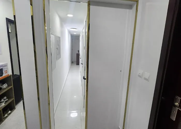 Ask Holiday Homes Al Rigga Loft Beds