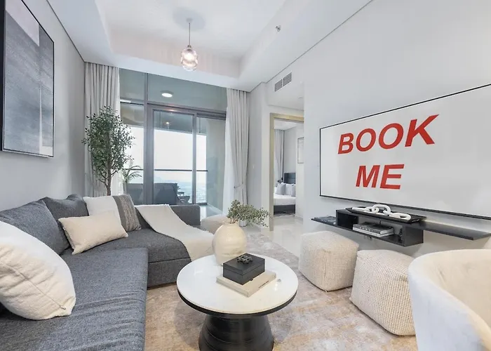 Elegant 2 Bedroom With Great Views In Business Bay