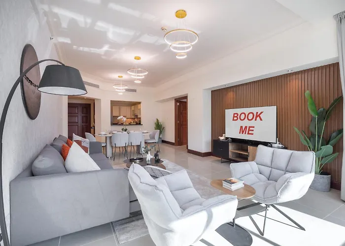 A Phenomenal Apartment In Golden Mile 6 Great For 5