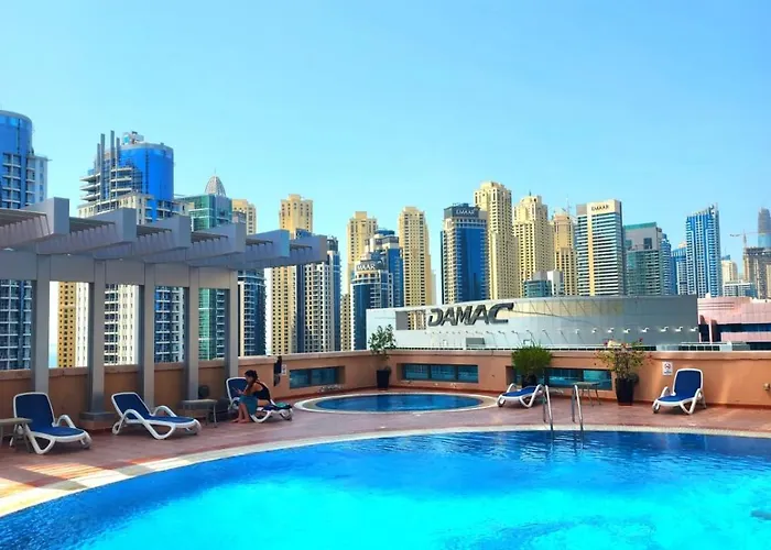 Luxury And Spacious Full Marina View