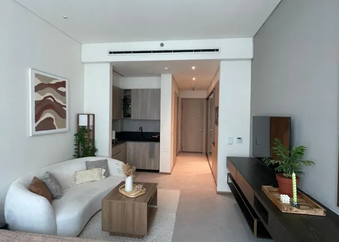 Beautiful Modern Studio
