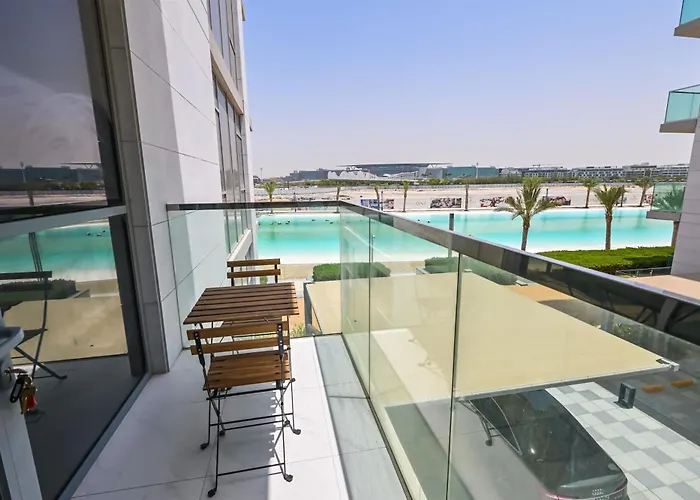 Stunning 1Br Retreat With Crystal Lagoon Views!