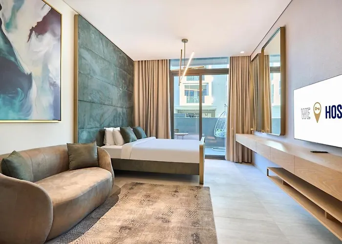 Modern Studio Elegant & Comfort