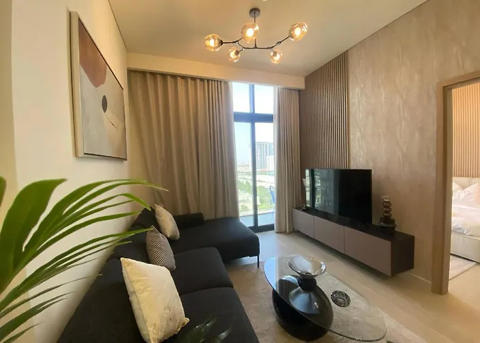 Burj Khalifa View Fully Furnished Apartment