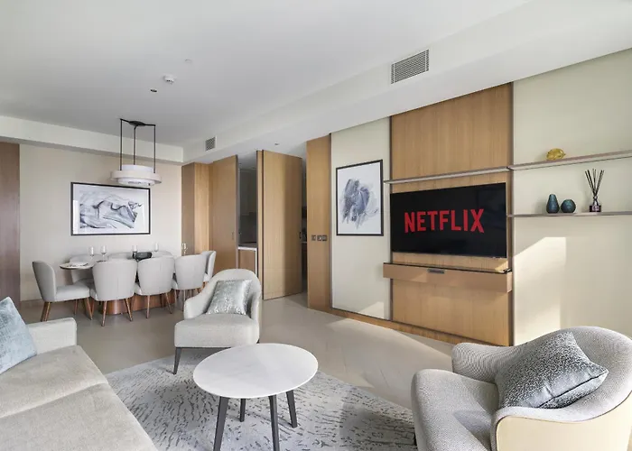 Vayk - Luxury 3 Bd Retreat At Address Residences Dubai Opera