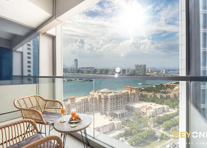 Fascinating Ocean Views In A One Bedroom