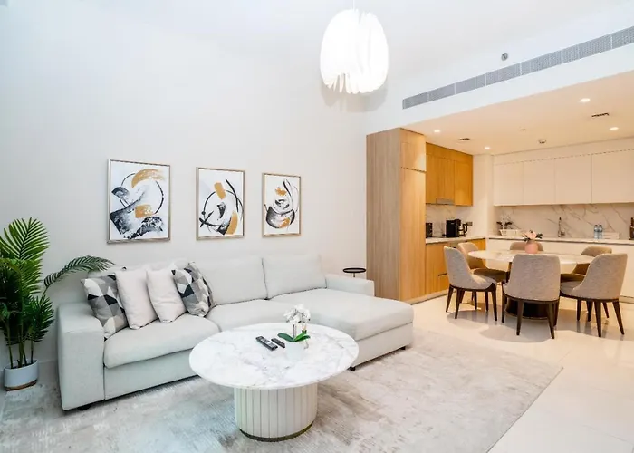 Homesgetaway-Luxury 2Br Apartment In Beach Vista Tower 2
