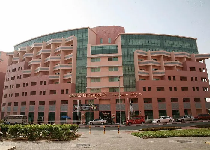 Grand Midwest Express Hotel Apartments