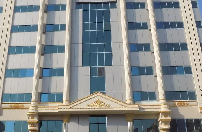 Dream Palace Hotel
